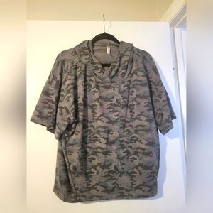 Fabletics XL crop hoodie